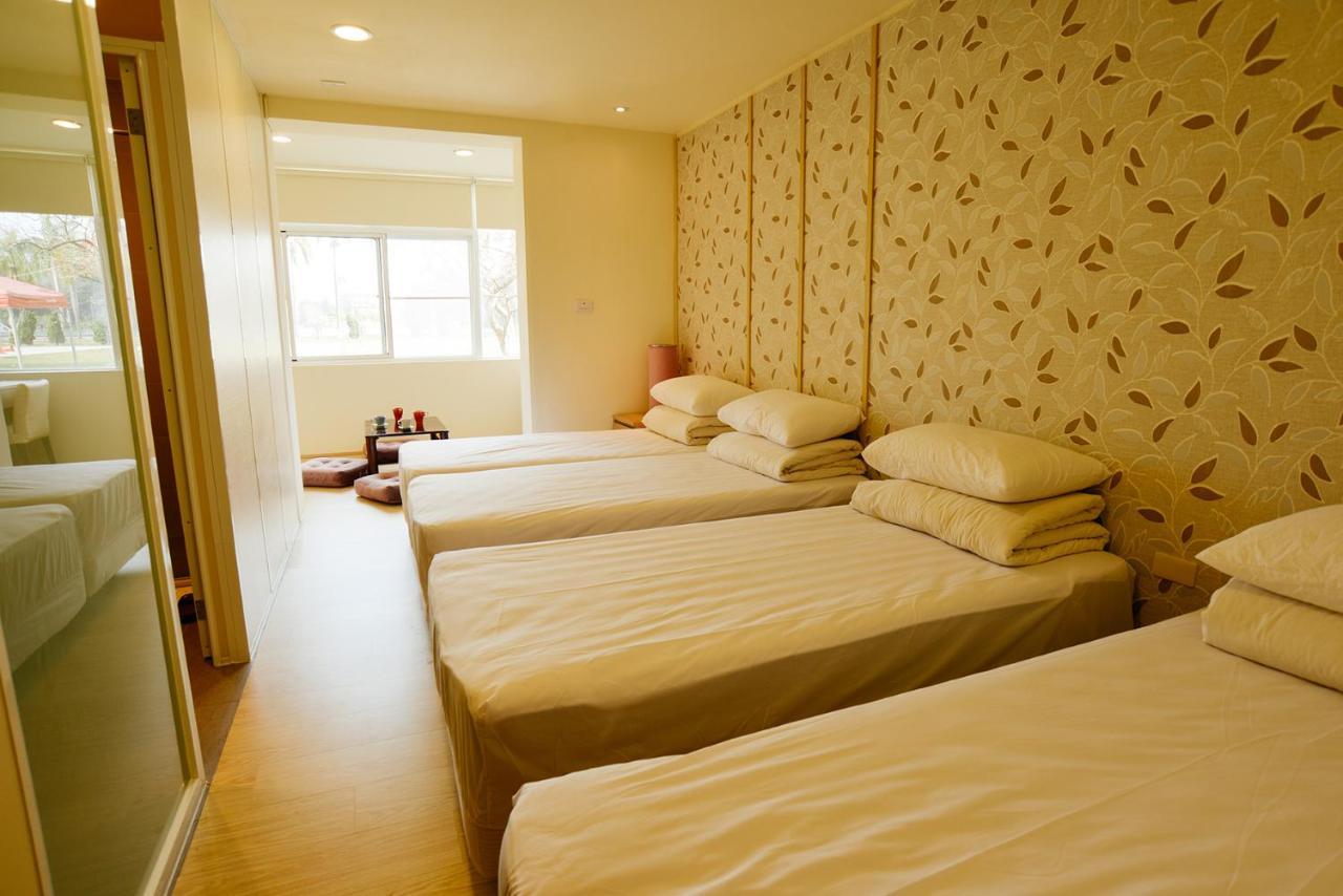 Chengching Lakefront Resort เกาสง ภายนอก รูปภาพ